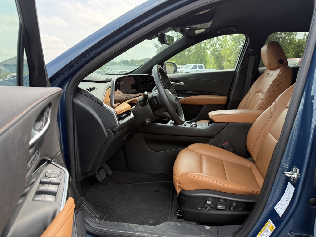 2024 Cadillac XT4
