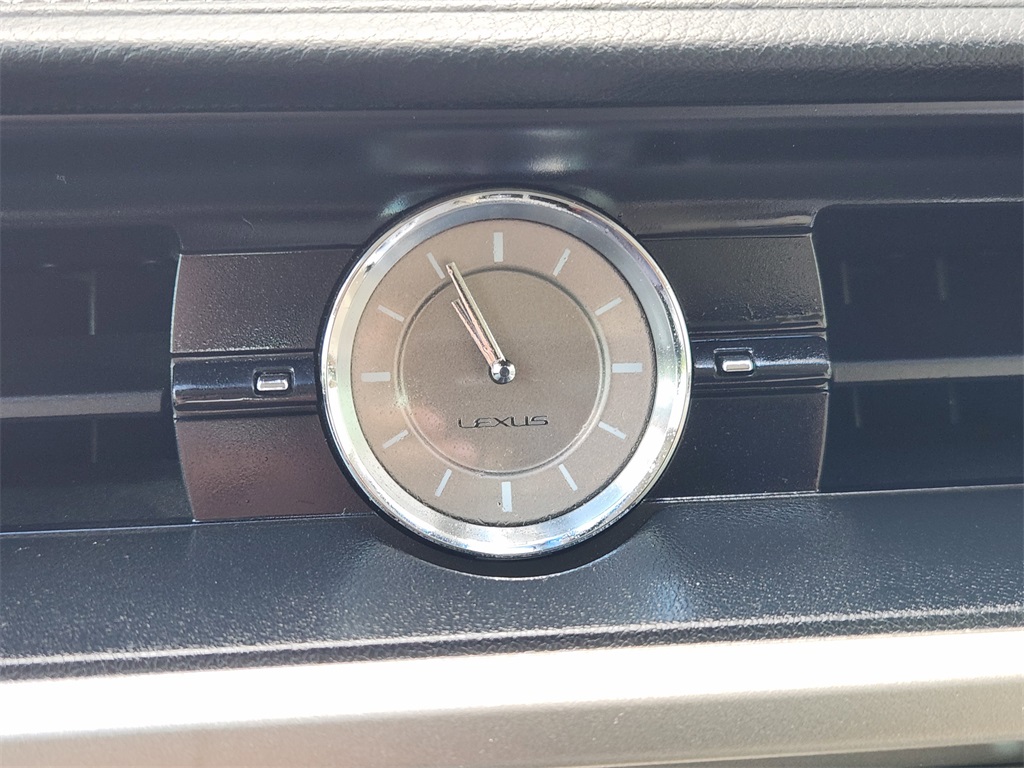 2013 Lexus ES 300h Red at Emmons Autoplex