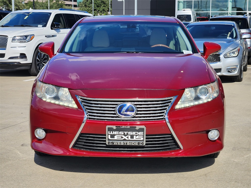 2013 Lexus ES 300h Red at Emmons Autoplex