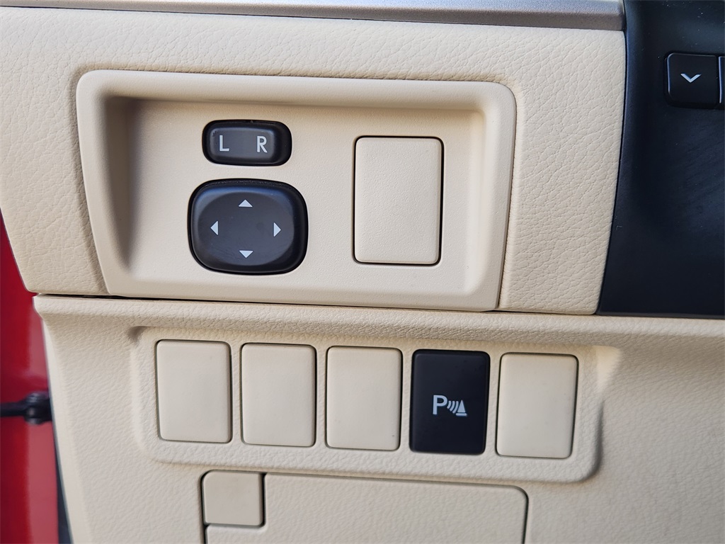 2013 Lexus ES 300h Red at Emmons Autoplex