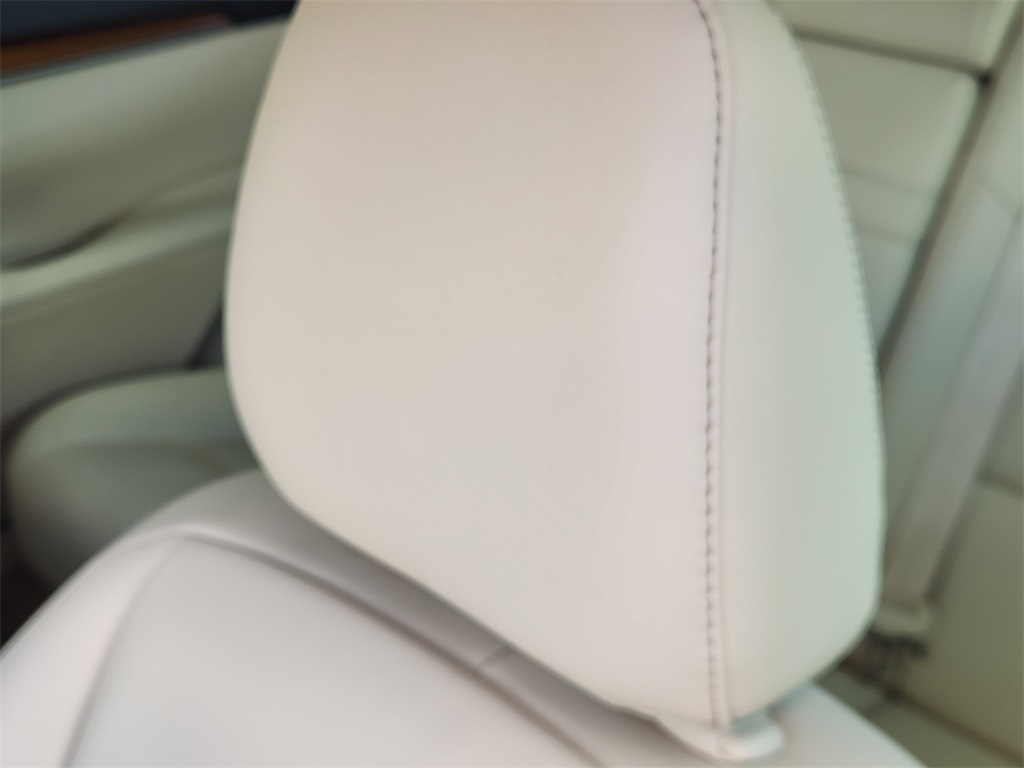 2013 Lexus ES 300h Red at Emmons Autoplex