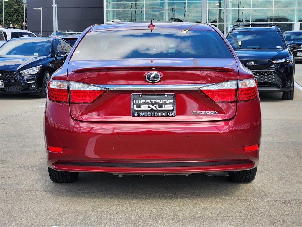 2013 Lexus ES 300h Red at Emmons Autoplex