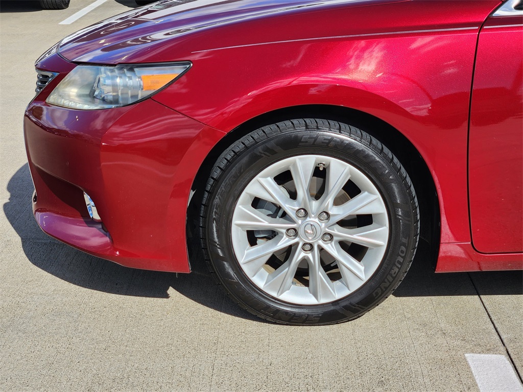 2013 Lexus ES 300h Red at Emmons Autoplex