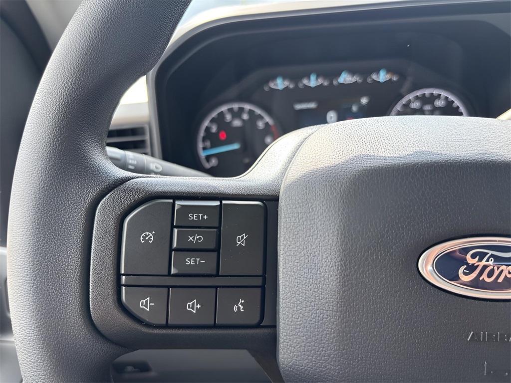 2025 Ford F-350SD