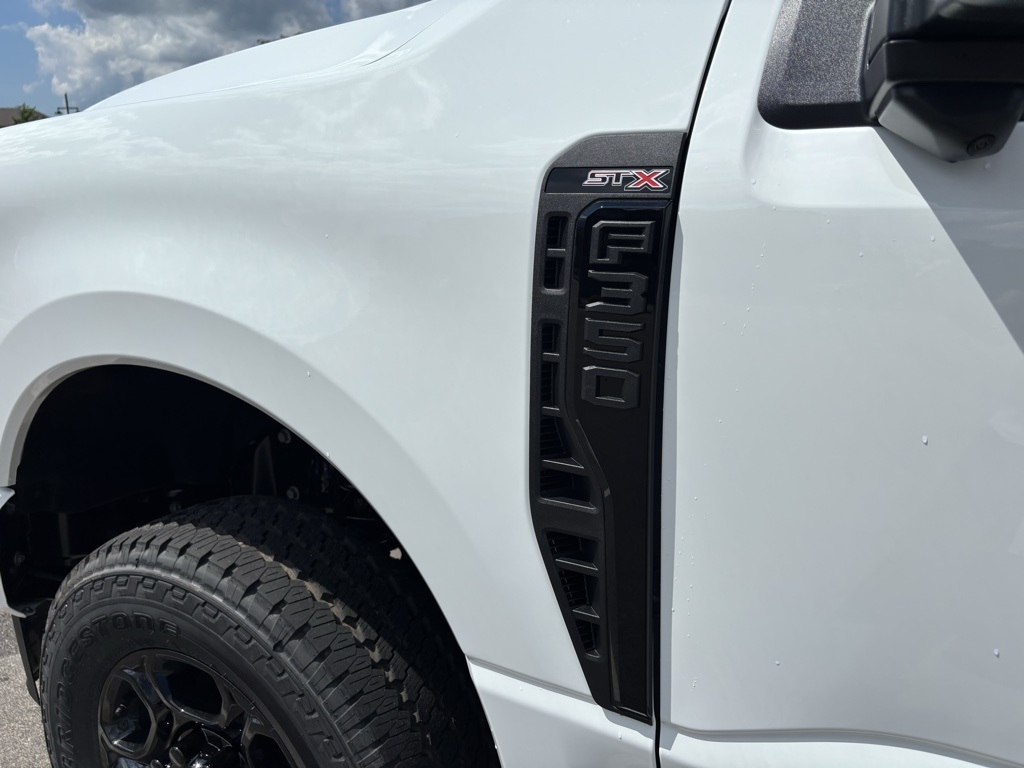 2025 Ford F-350SD