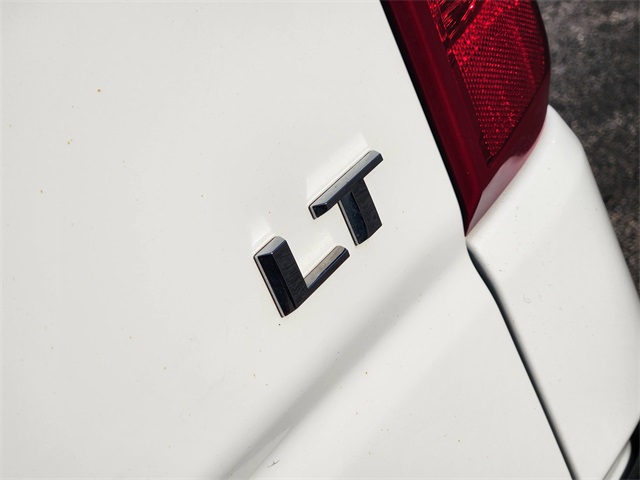 2023 Chevrolet Silverado 1500 LT - 11