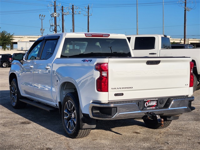 2023 Chevrolet Silverado 1500 LT - 4
