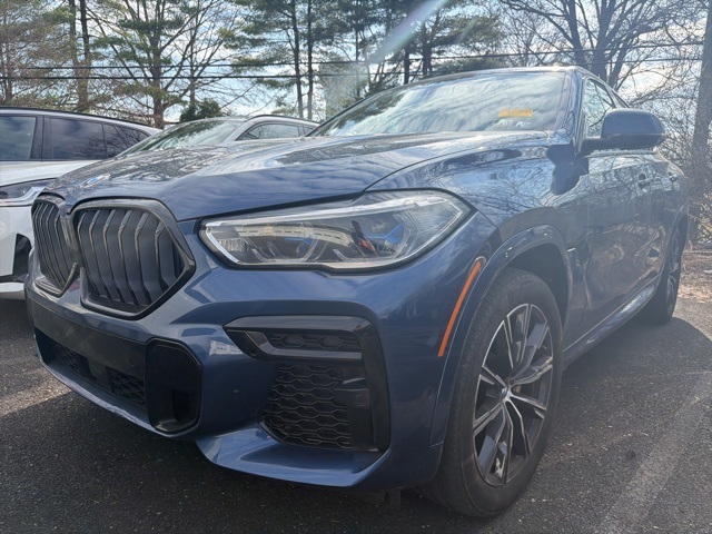 2022 BMW X6 xDrive40i AWD