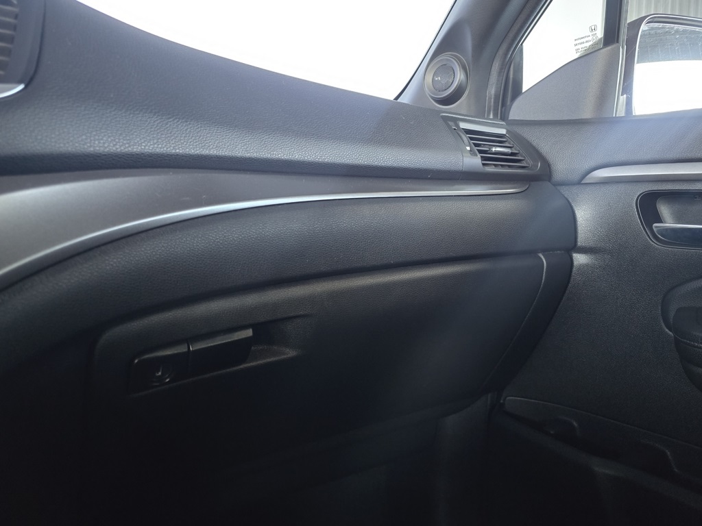 Thumbnail: 2019 Honda Passport - 14