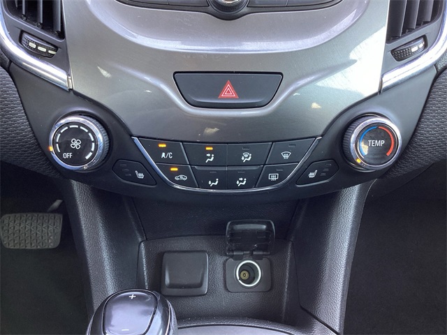 Used Car 2017 Chevrolet Cruze  Lt For Sale Under $10,000 In San Antonio, Texas