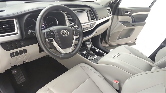 2015 Toyota Highlander XLE V6  at DeMontrond Automotive Group