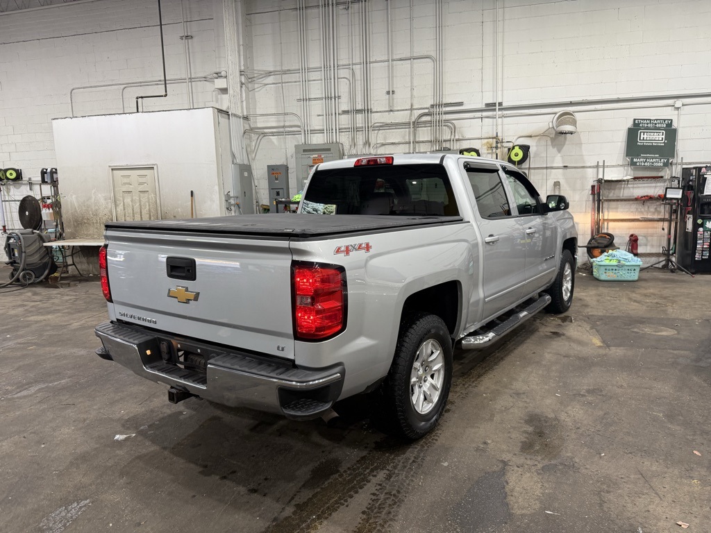 2015 Chevrolet Silverado 1500 LT photo 4