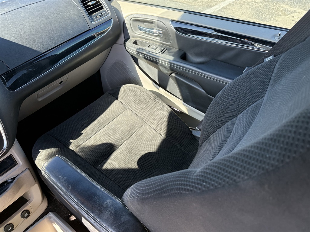 2017 Dodge Grand Caravan SE Red at Durrett Motor Company