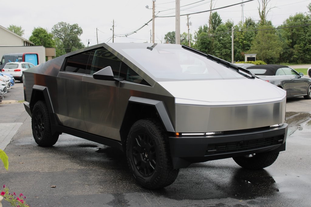 2024 Tesla Cybertruck Cyberbeast photo 11