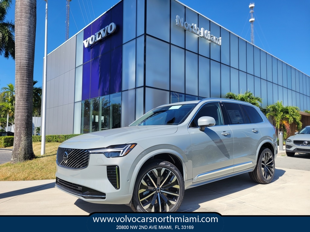 2026 Volvo XC90 B6 Plus 6-Seater