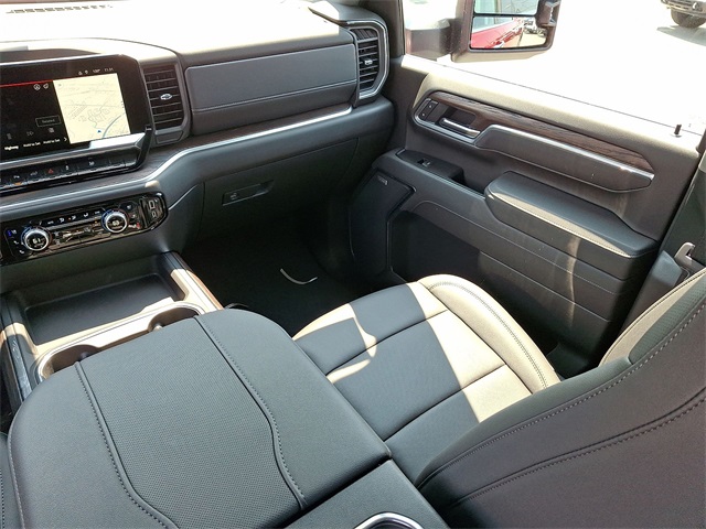 2025 GMC Sierra 2500HD SLT for sale at PATRIOT BUICK GMC OF BOYERTOWN
