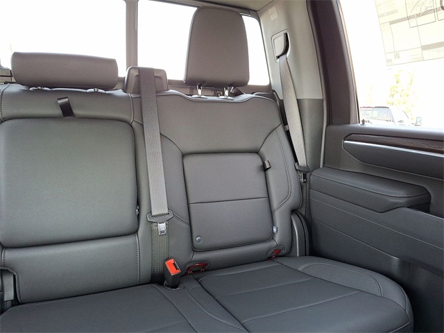 2025 GMC Sierra 2500HD SLT for sale at PATRIOT BUICK GMC OF BOYERTOWN