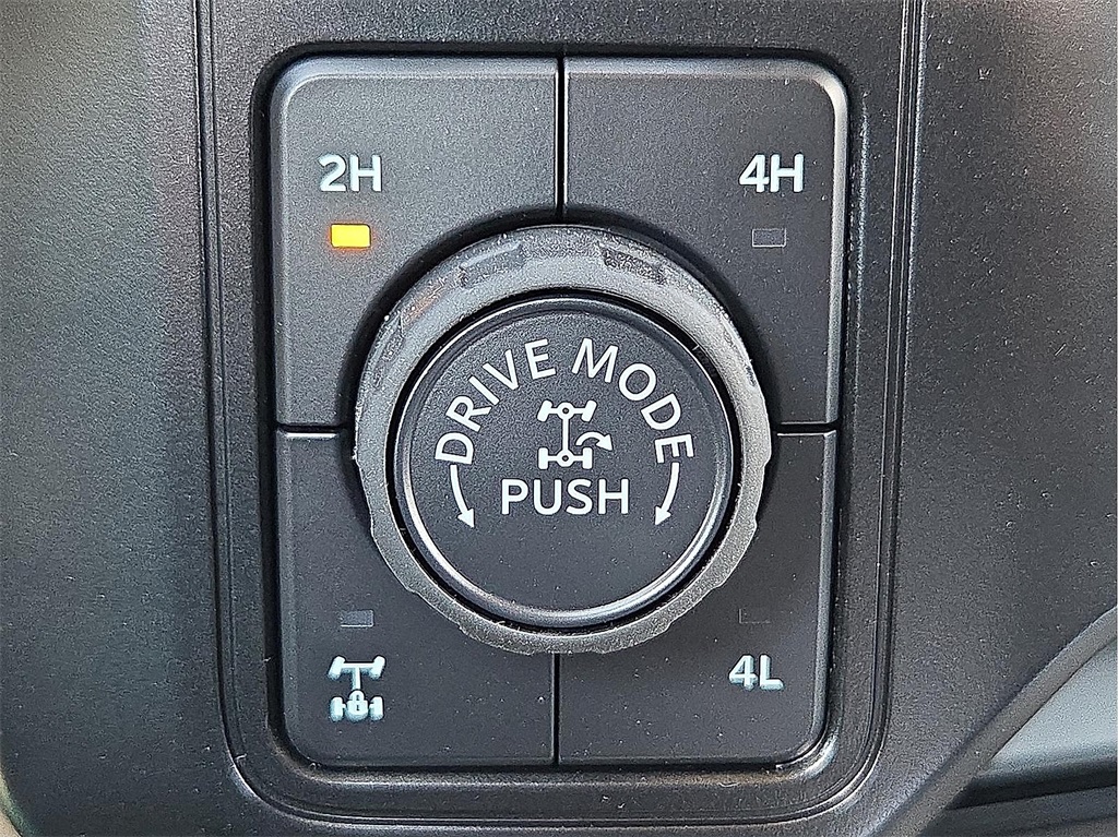 New 2025 Ford F-350SD For Sale in Farmington, AR