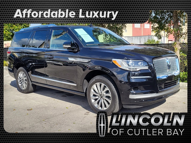 2024 Lincoln Navigator Premiere 4WD