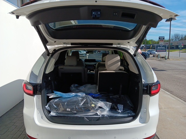 White 2025 MAZDA CX-90 PHEV for sale in South Bend, IN Photo 8