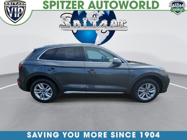Daytona Gray Pearl Effect 2023 Audi Q5 SUV / Crossover All-Wheel Drive 7-Speed Automatic