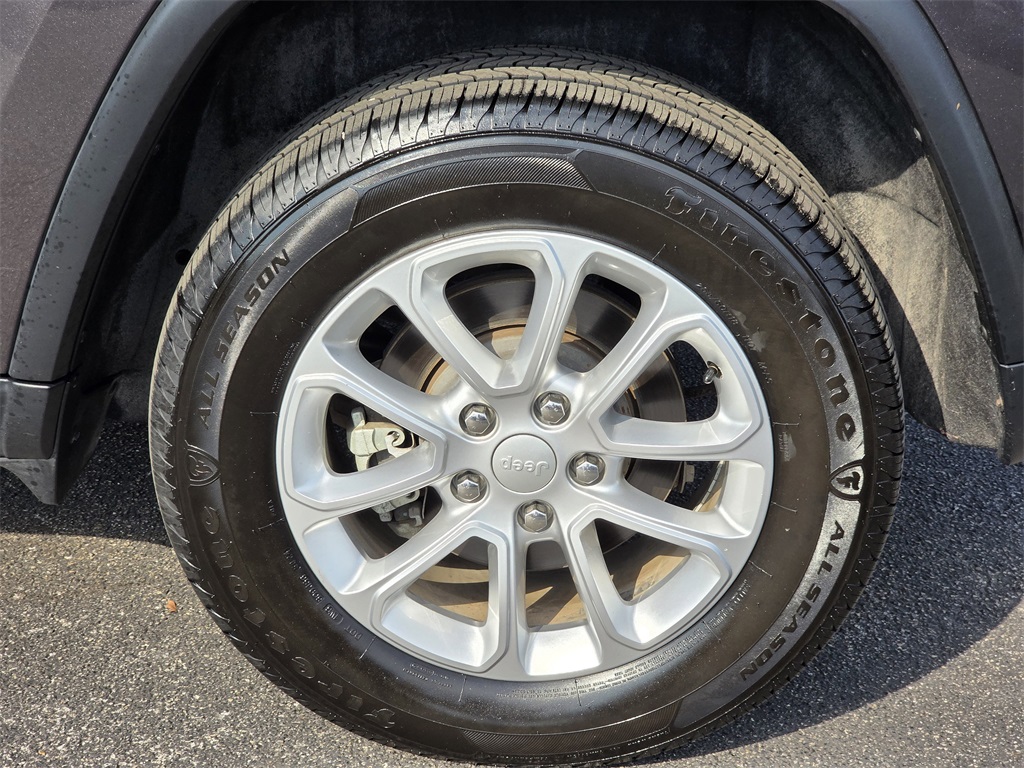 2021 Jeep Grand Cherokee Laredo E - 7