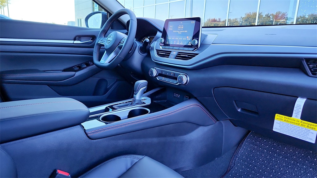 2025 Nissan Altima