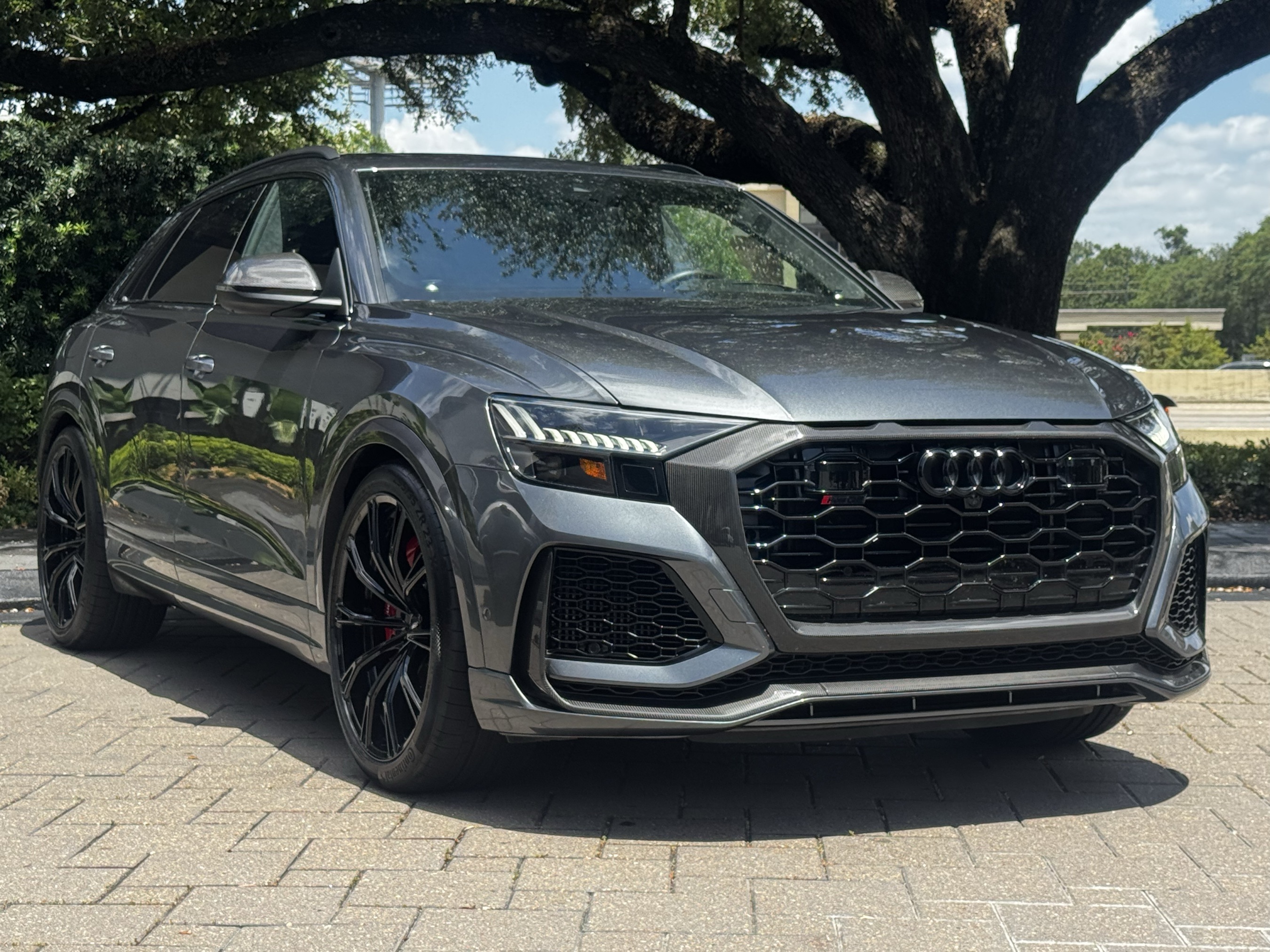 /2021 Audi RS-Q8
