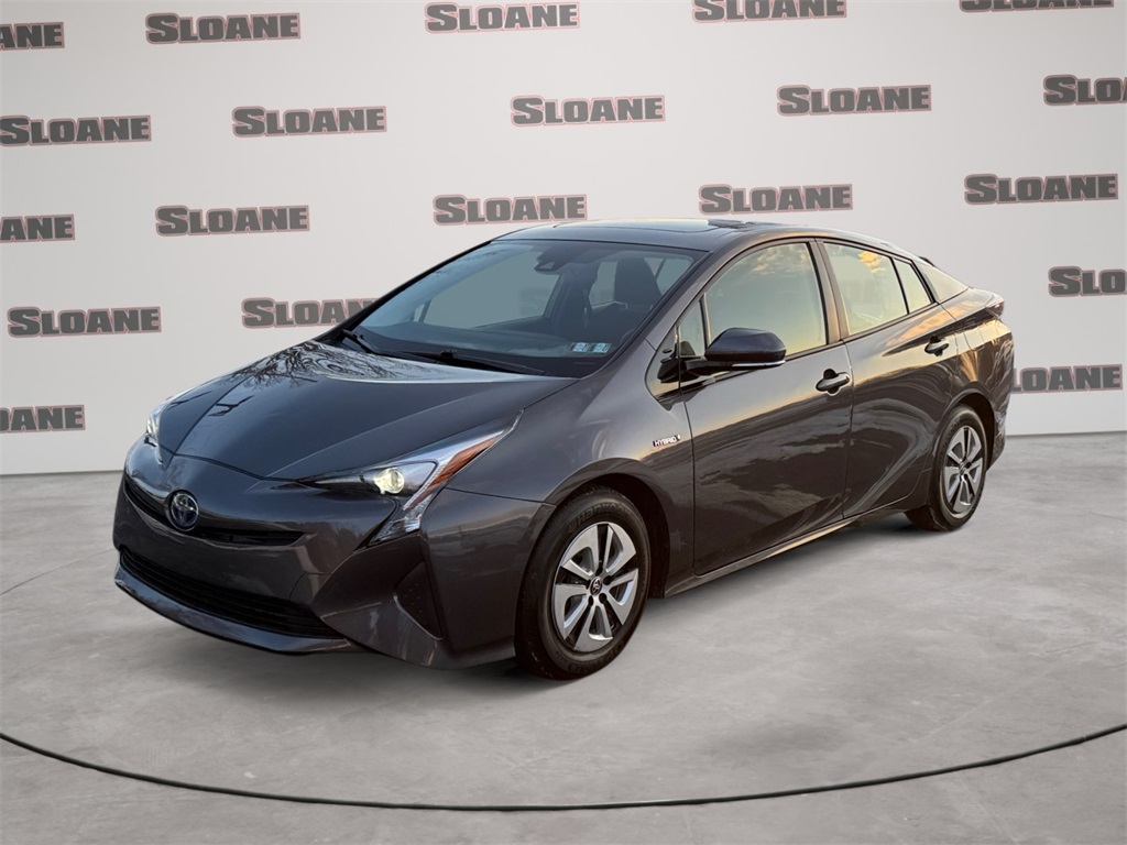2016 Toyota Prius Three FWD