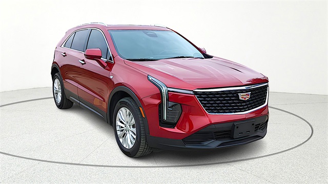 2024 Cadillac XT4 - Image 1