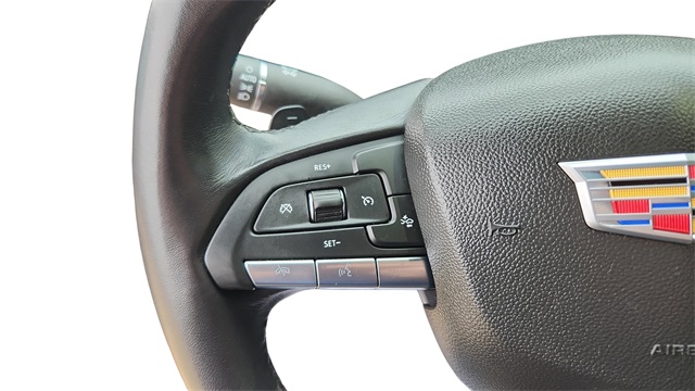 2024 Cadillac XT4 - Image 18