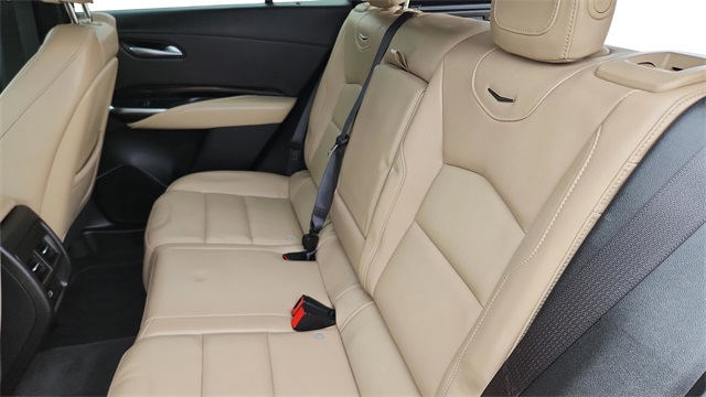 2024 Cadillac XT4 - Image 24