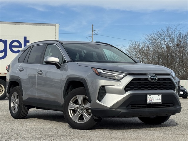 2024 Toyota RAV4 XLE FWD