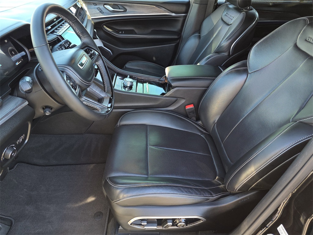 2023 Jeep Grand Cherokee L Overland Black at North Houston Mitsubishi