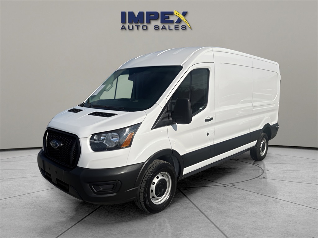 2024 Ford Transit-250 Base's photo