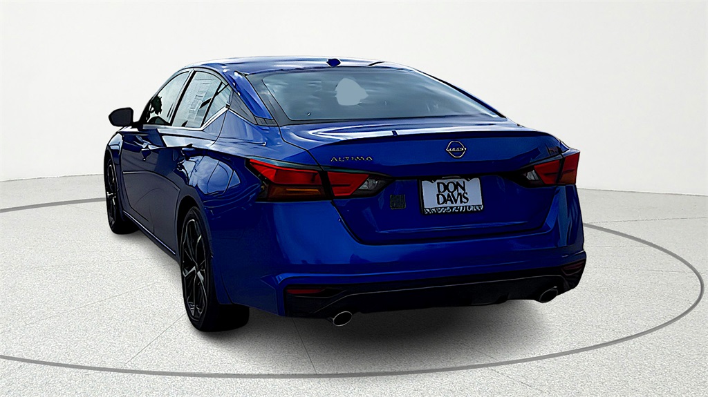 2025 Nissan Altima