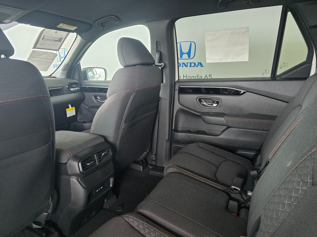 Thumbnail: 2025 Honda Pilot - 17