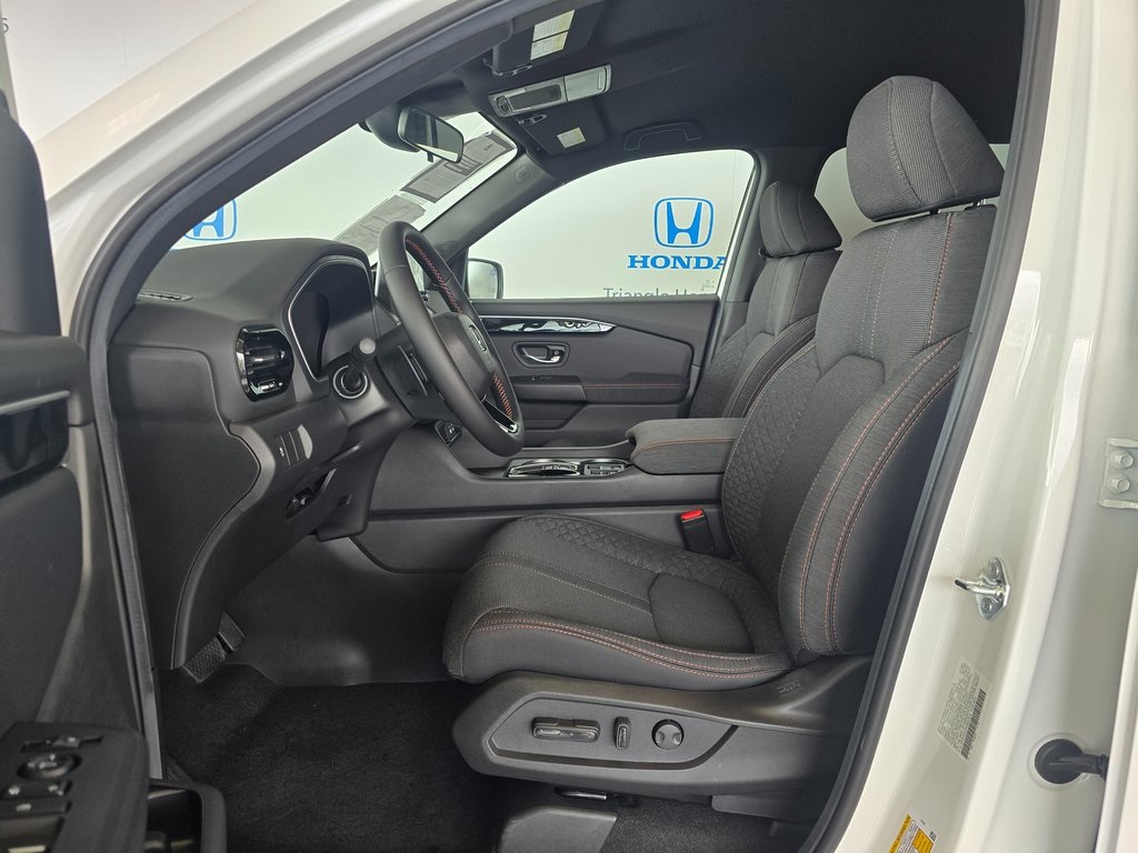 Thumbnail: 2025 Honda Pilot - 9