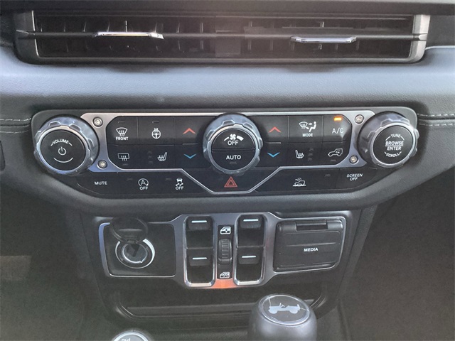 Used Car 2024 Jeep Wrangler  Sahara For Sale In San Antonio, Texas