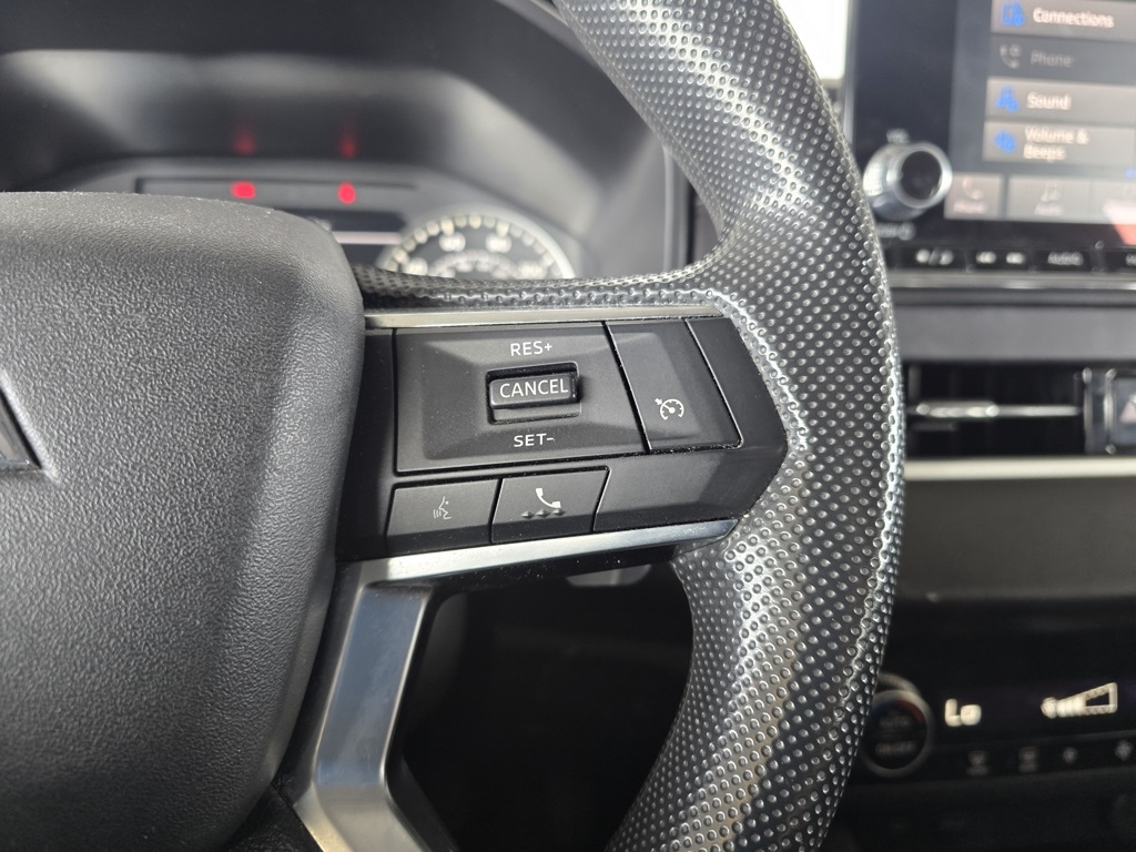 Thumbnail: 2024 Mitsubishi Outlander - 9