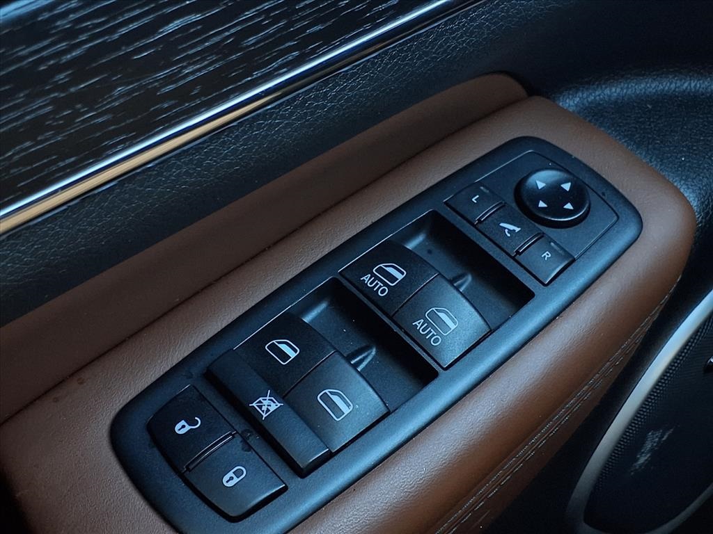 2020 Jeep Grand Cherokee Summit Black at Emmons Autoplex