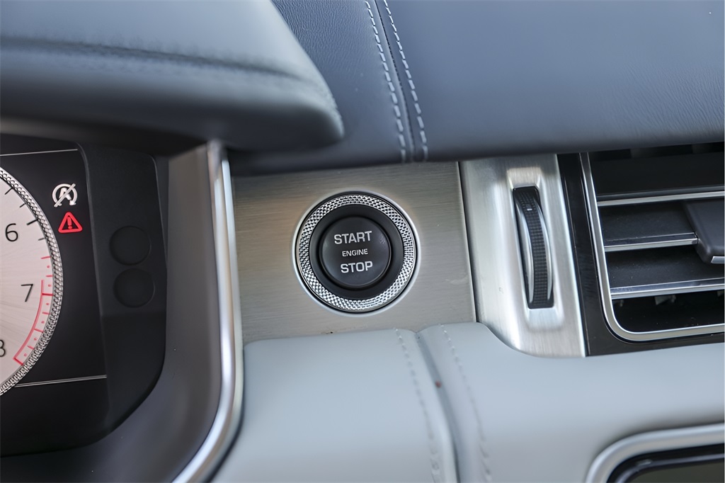 Used Car 2020 Land Rover Range Rover  Svautobiography For Sale Under $90,000 In Austin, Texas