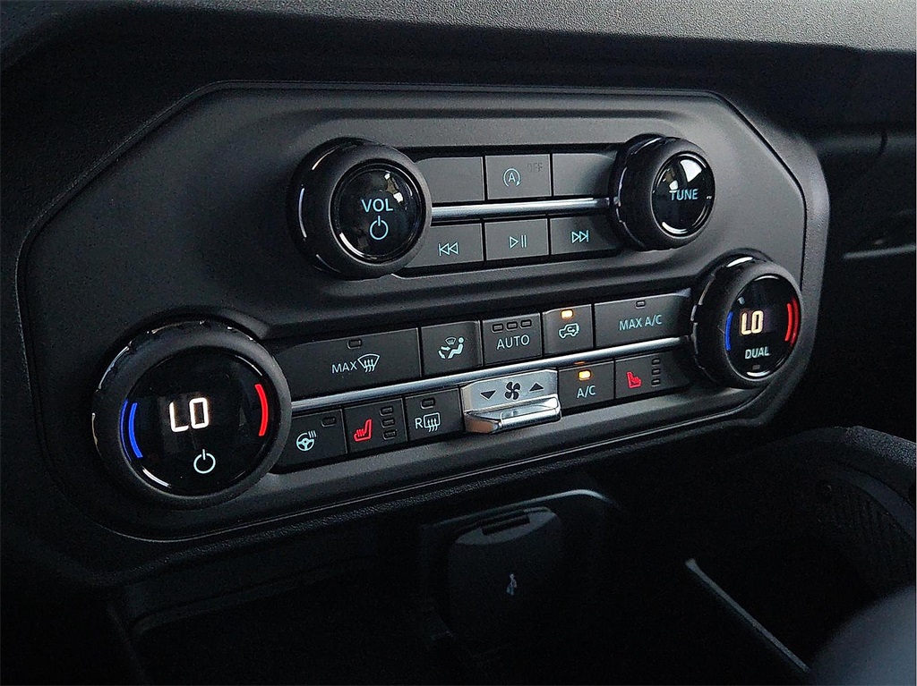 New 2025 Ford Bronco For Sale in Farmington, AR