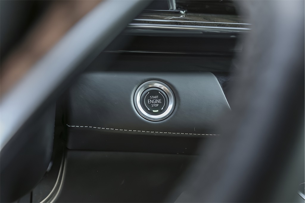 Used Car 2021 Cadillac Escalade  Sport Platinum For Sale Under $70,000 In Austin, Texas