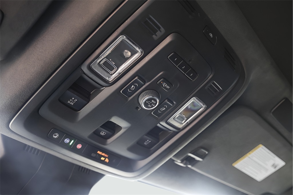 Used Car 2021 Cadillac Escalade  Sport Platinum For Sale Under $70,000 In Austin, Texas