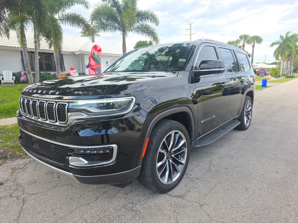 2022 Jeep Wagoneer Series II 4WD