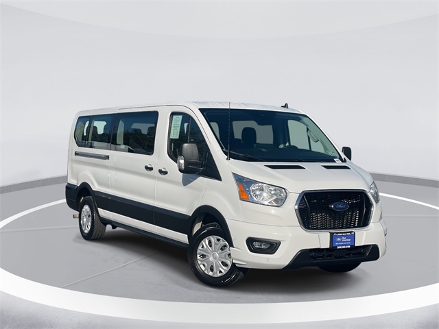 2022 Ford Transit Passenger 350 XLT Low Roof LB RWD