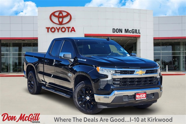 2025 Chevrolet Silverado 1500 LT Black at Traditions Chevrolet