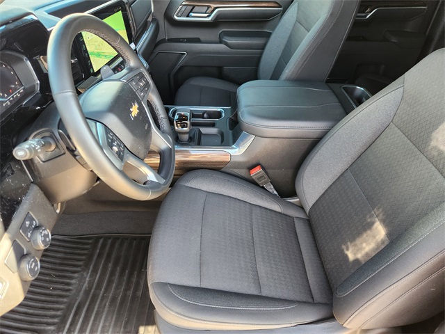 2025 Chevrolet Silverado 1500 LT Black at Traditions Chevrolet