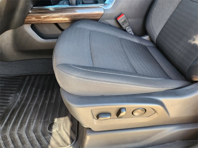 2025 Chevrolet Silverado 1500 LT Black at Traditions Chevrolet